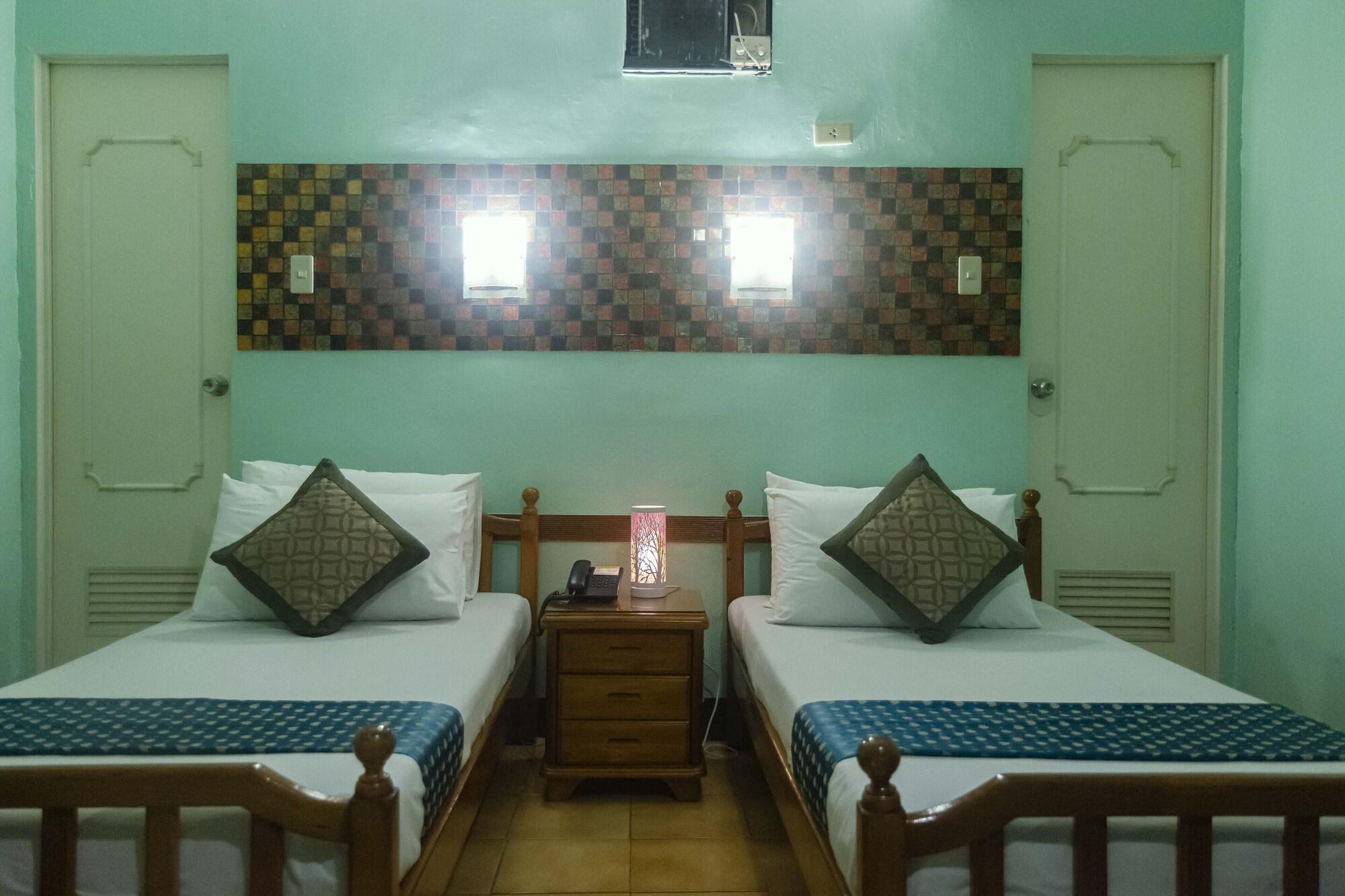 Saint Illian'S Inn Makati Makati City Dış mekan fotoğraf