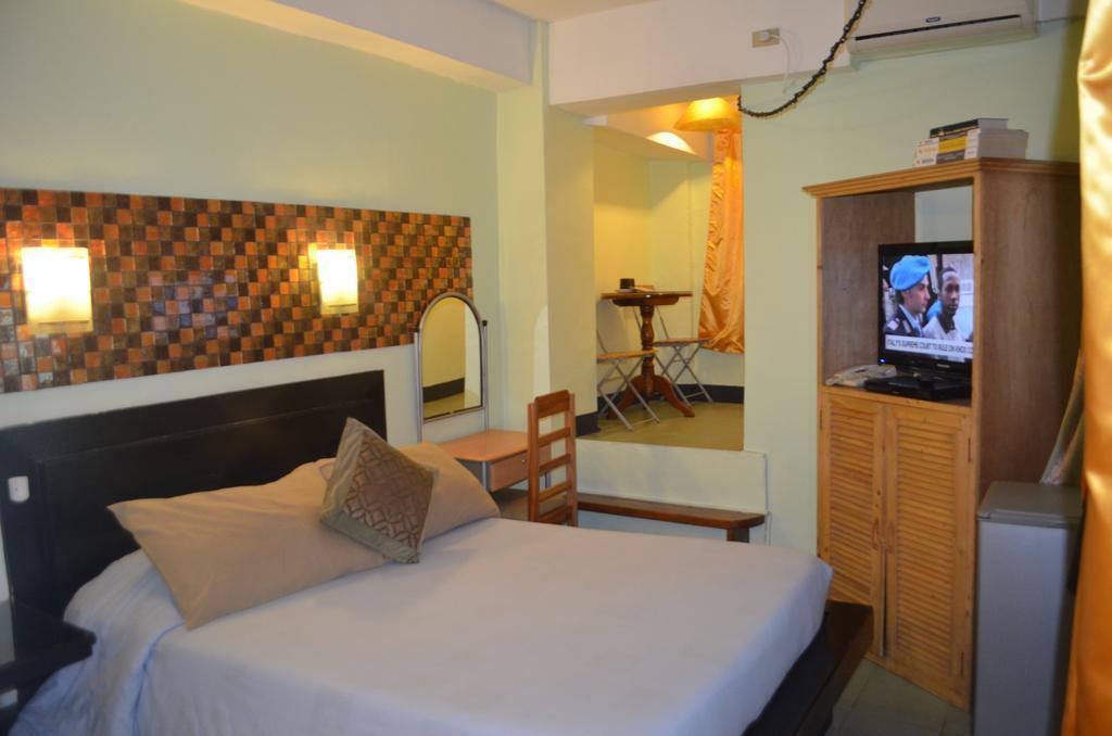 Saint Illian'S Inn Makati Makati City Dış mekan fotoğraf