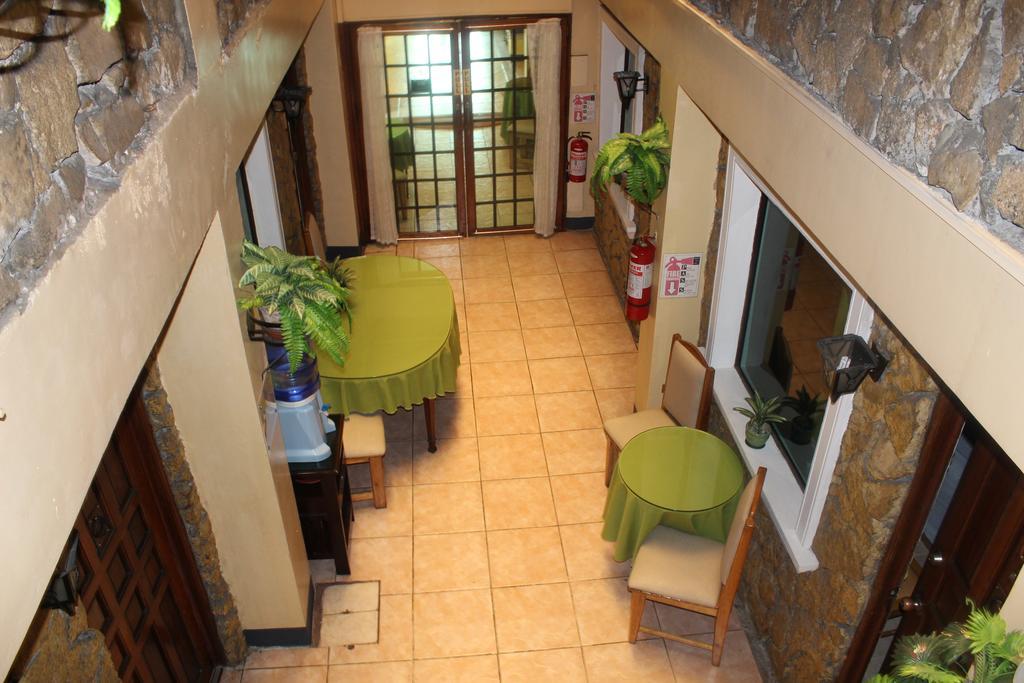 Saint Illian'S Inn Makati Makati City Dış mekan fotoğraf