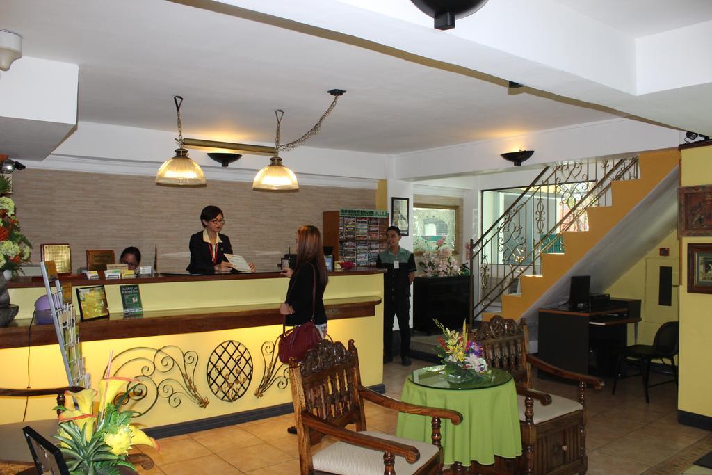 Saint Illian'S Inn Makati Makati City Dış mekan fotoğraf